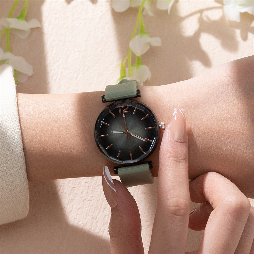 Jam tangan kuarsa Dial hitam s - Silicone Band Women ulasan dan harga